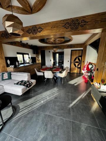 Porebianska Osada & Holiday home *