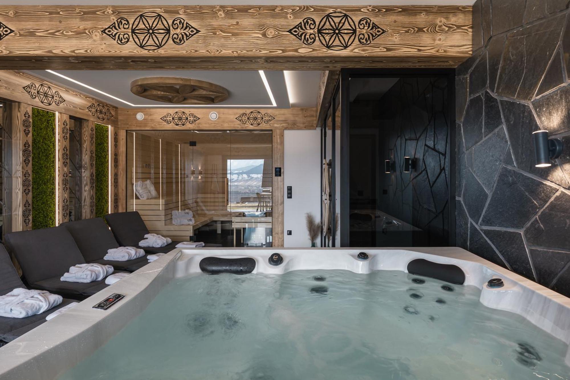 Porebianska Osada & Holiday home Szlembark